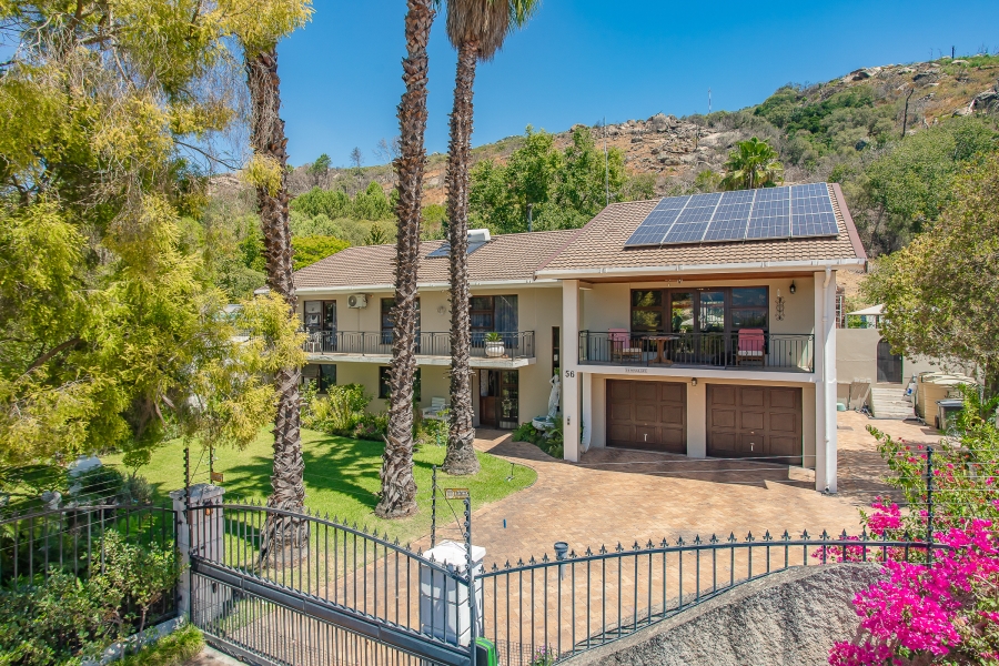 To Let 6 Bedroom Property for Rent in Groenvlei Western Cape